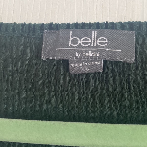 Forest green velour blouse - Picture 2 of 3